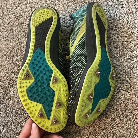 ⭐️ 4 for 20! Brooks Mach 19 edition track shoes green and black 8.5 - Picture 2 of 5
